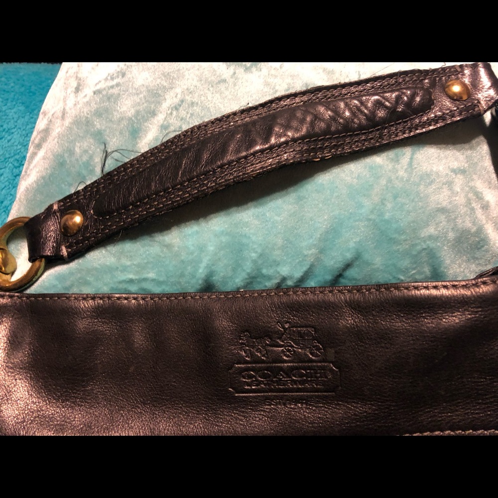 Authentic Large Coach Purse - Picture 3 of 4